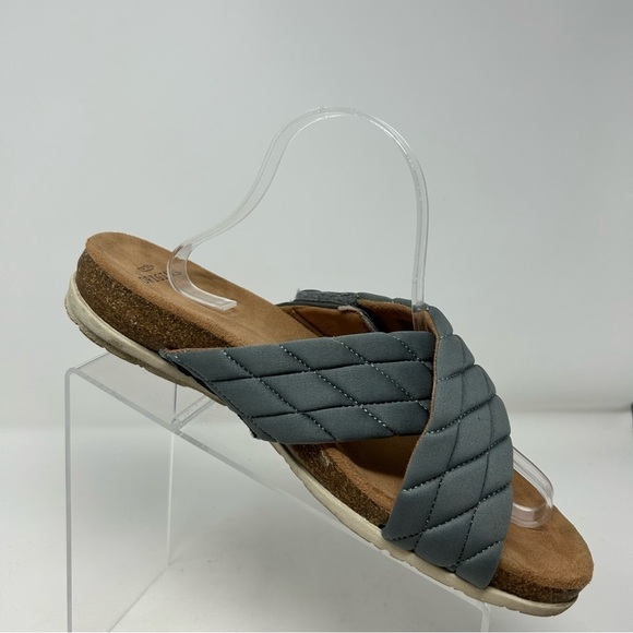 Earth Origins Oceana Blue Gray Slip On Puffy Pillow Textured Sandals Size 10 W - Picture 3 of 11